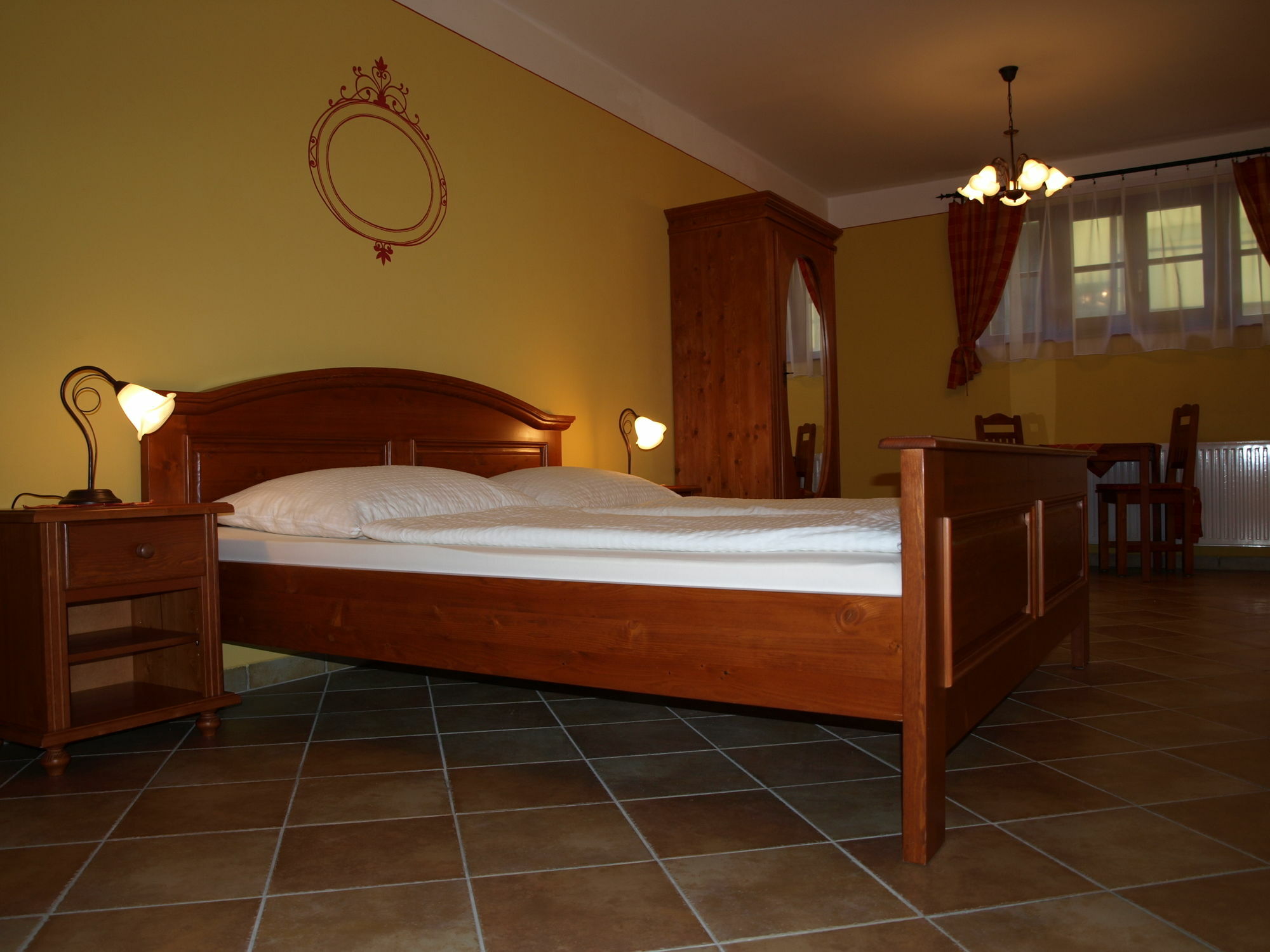 Pension Amadeus & Apartments Чески-Крумлов Экстерьер фото